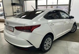 Седан Hyundai Solaris 2021 года, 1485000 рублей, Красноярск