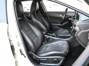 Внедорожник Mercedes-benz GLA-класс 2015 года, 1976000 рублей, Кирилловка