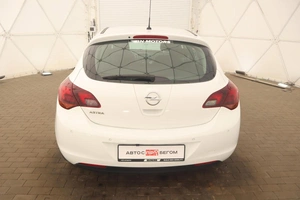 Хэтчбек 4 дв. Opel Astra 2012 года, 780000 рублей, Орёл