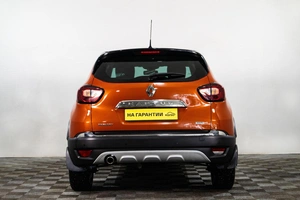 Внедорожник Renault Kaptur 2017 года, 1469000 рублей, Сургут