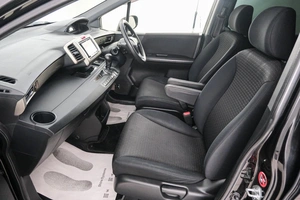 Минивэн Honda Freed 2013 года, 1049000 рублей, Красноярск