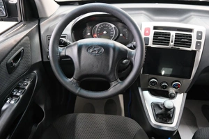 Внедорожник Hyundai Tucson 2008 года, 849000 рублей, Омск