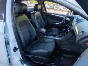 Седан Ford Mondeo 2011 года, 925000 рублей, Волгоград