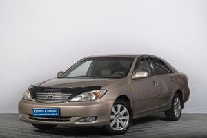 Седан Toyota Camry 2003 года, 729000 рублей, Томск