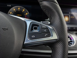 Седан Mercedes-benz E-класс 2017 года, 3450000 рублей, Краснодар