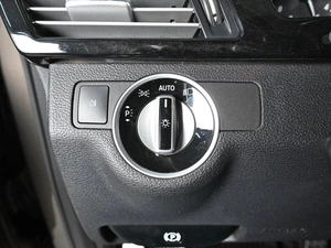 Седан Mercedes-benz E-класс 2012 года, 2200000 рублей, Аксай