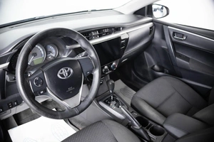 Седан Toyota Corolla 2014 года, 1349000 рублей, Пермь