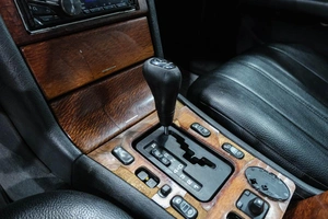 Седан Mercedes-benz E-класс 1998 года, 499000 рублей, Новокузнецк