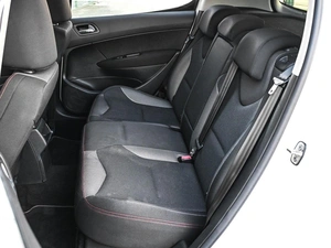 Хетчбэк Peugeot 308 2011 года, 624000 рублей, Кирилловка