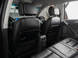 Внедорожник Volkswagen Tiguan 2012 года, 1299000 рублей, Тюмень