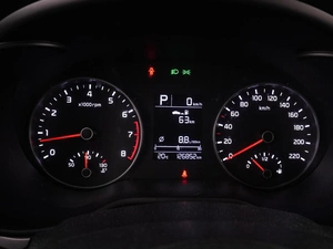 Седан Kia Rio 2017 года, 1040000 рублей, Воронеж