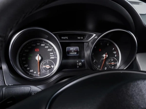Седан Mercedes-benz CLA-класс 2018 года, 1630000 рублей, Ростов-на-Дону