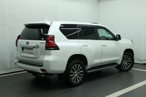 Внедорожник Toyota Land Cruiser Prado 2018 года, 4950000 рублей, Красноярск