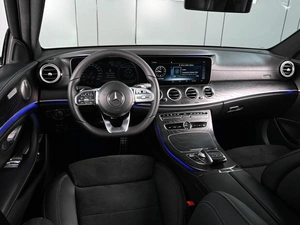 Седан Mercedes-benz E-класс 2018 года, 3050000 рублей, Ростов-на-Дону