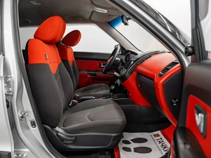 Хетчбэк Kia Soul 2011 года, 999000 рублей, Красноярск