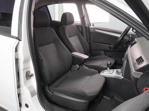 Седан Opel Astra 2010 года, 599000 рублей, Воронеж