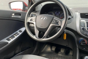 Седан Hyundai Solaris 2016 года, 1200000 рублей, Солонцы