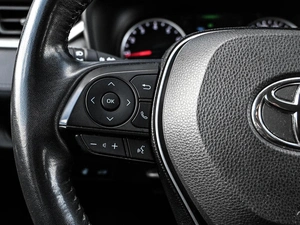 Внедорожник Toyota RAV4 2020 года, 3169000 рублей, Кирилловка