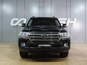 Внедорожник Toyota Land Cruiser 2018 года, 6100000 рублей, Воронеж