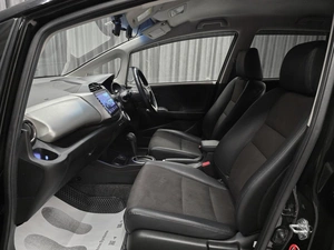 Хетчбэк Honda Fit 2012 года, 949000 рублей, Красноярск