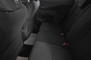 Хетчбэк Toyota Ractis 2010 года, 879000 рублей, Кемерово