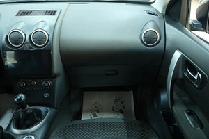 Внедорожник Nissan Qashqai 2008 года, 979000 рублей, Омск
