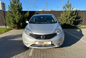 Хетчбэк Nissan Note 2014 года, 630000 рублей, Красноярск