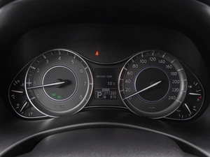 Внедорожник Infiniti QX56 2010 года, 1799000 рублей, Волгоград