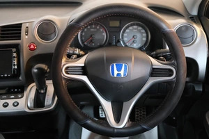 Минивэн Honda Stream 2011 года, 1259000 рублей, Омск