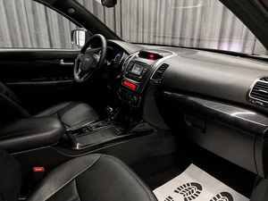 Внедорожник Kia Sorento 2015 года, 1700000 рублей, Красноярск