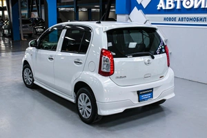 Хетчбэк Toyota Passo 2015 года, 698000 рублей, Солонцы