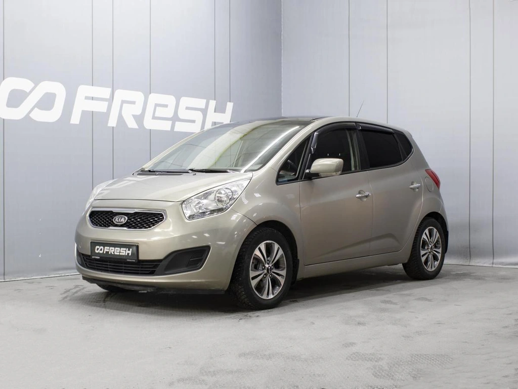 Минивэн Kia Venga 2016 года, 1030000 рублей, Омск