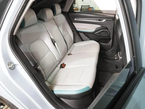 Седан Geely Emgrand 2023 года, 1729000 рублей, Воронеж