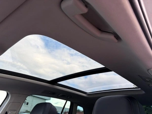 Внедорожник Volkswagen Tiguan 2017 года, 2489000 рублей, Ижевск