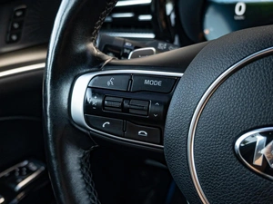 Седан Kia K5 2020 года, 2950000 рублей, Краснодар