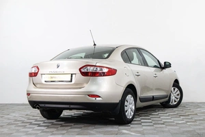 Седан Renault Fluence 2011 года, 819000 рублей, Сургут