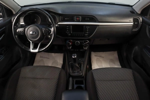 Хетчбэк Kia Rio X-Line 2018 года, 1539000 рублей, Челябинск