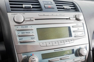 Седан Toyota Camry 2006 года, 1049000 рублей, Барнаул