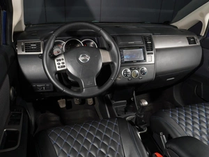 Хетчбэк Nissan Tiida 2008 года, 519111 рублей, Тверь