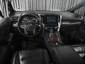 Минивэн Toyota Alphard 2019 года, 4398000 рублей, Ставрополь