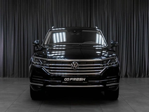 Внедорожник Volkswagen Touareg 2021 года, 5999000 рублей, Тюмень