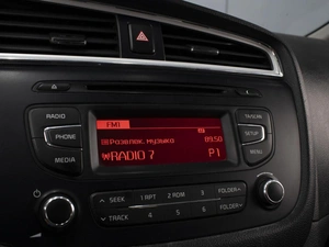 Хетчбэк Kia Ceed 2018 года, 1400000 рублей, Омск