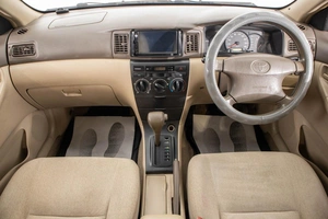 Седан Toyota Corolla 2003 года, 589000 рублей, Барнаул