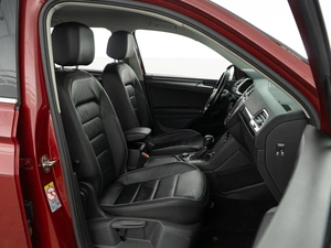 Внедорожник Volkswagen Tiguan 2017 года, 2498444 рублей, Москва