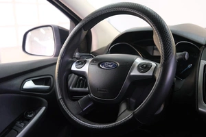 Седан Ford Focus 2013 года, 739000 рублей, Омск