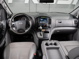 Минивэн Hyundai Grand Starex 2010 года, 1789000 рублей, Тюмень