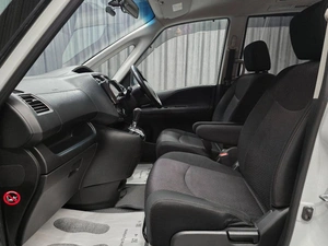 Минивэн Nissan Serena 2013 года, 1349000 рублей, Красноярск