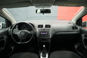 Седан Volkswagen Polo 2019 года, 1395000 рублей, Курск