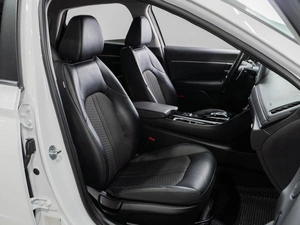 Седан Hyundai Sonata 2020 года, 2349000 рублей, Тюмень