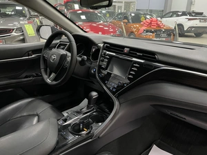 Седан Toyota Camry 2019 года, 2687000 рублей, Солонцы